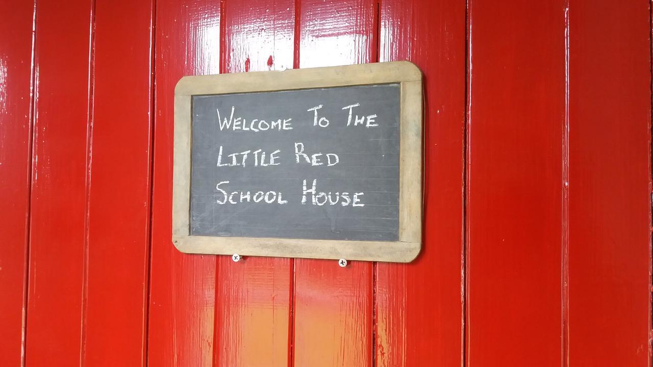 Vila Little Red School House Oamaru Exteriér fotografie